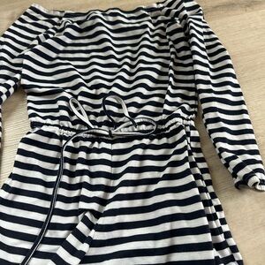 Striped dress blue and white new.